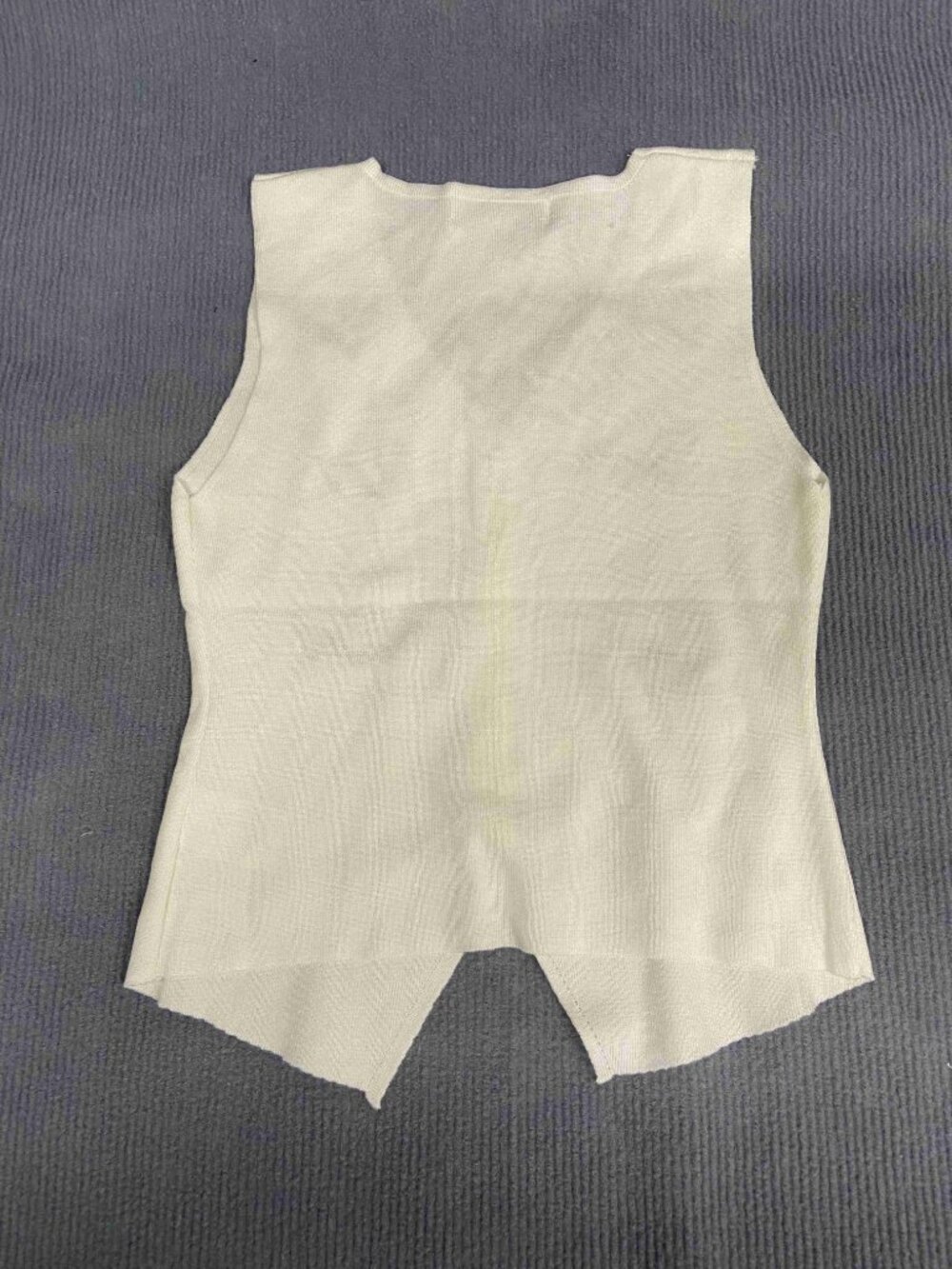 Thom Browne Women's Beige Cardigan Vest - Picture 2 of 6